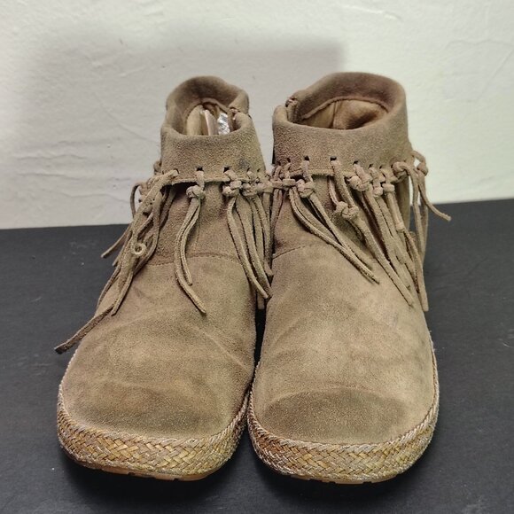 UGG Shenendoah Boots Womens Size 8 Tan Leather Fringe Ankle Moccasin Zip Slip On - Picture 2 of 9